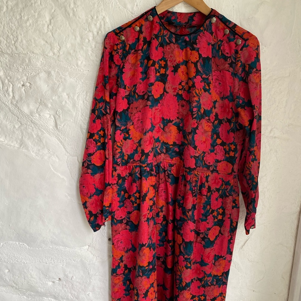 Vintage floral print dress